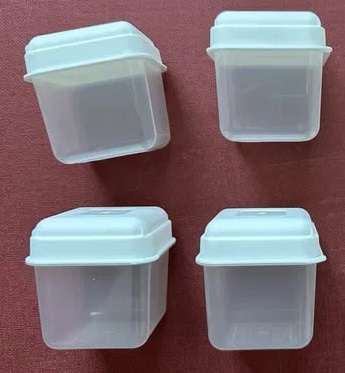 ظرف نگهدارنده 4 عددی کوچک شفاف